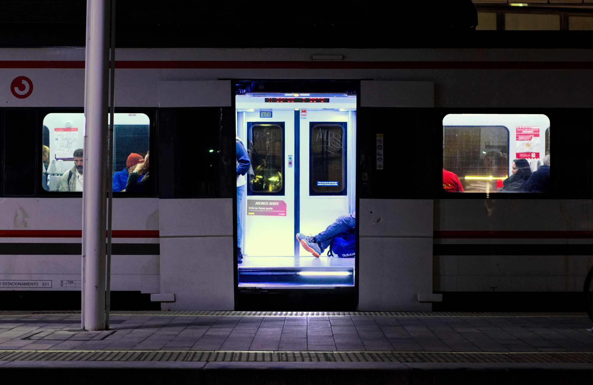 Photographie réelle — Préparer un budget de voyage en train